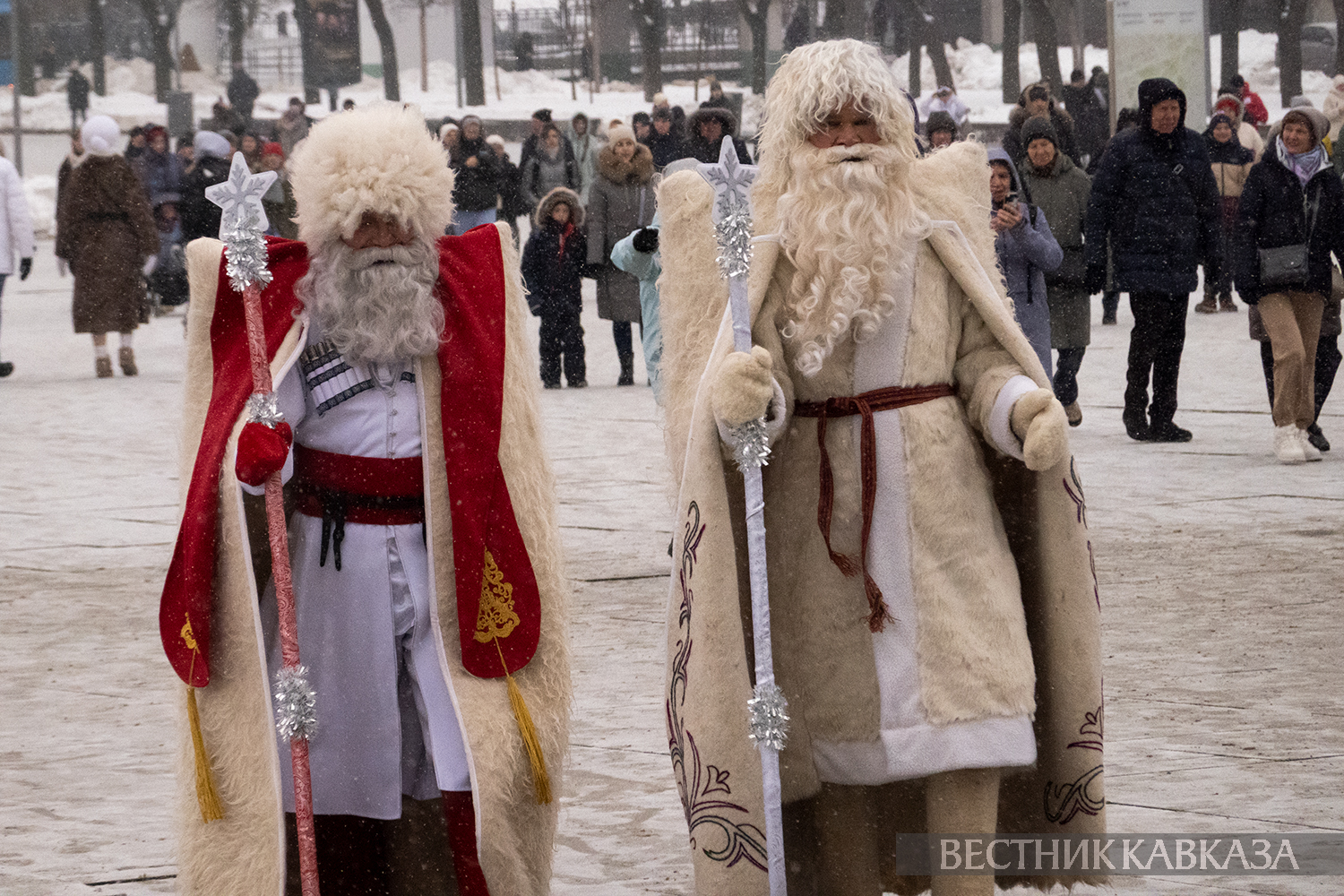 Кабардино-Балкаский Дед Мороз Уэс Дадэ и осетинский Дед Мороз Митын Дада