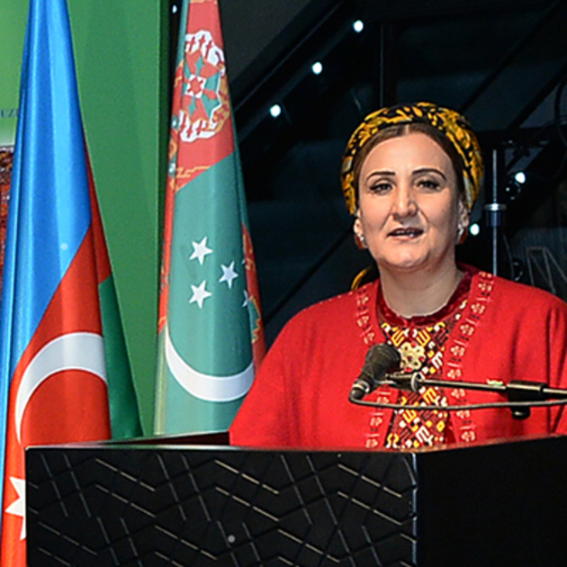 Майя Аширова: "В Туркменистане будут перенимать опыт Азербайджанского музея ковра"