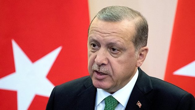 Эрдоган пожелал Франции побыстрее оправиться от пожара в Нотр-Дам