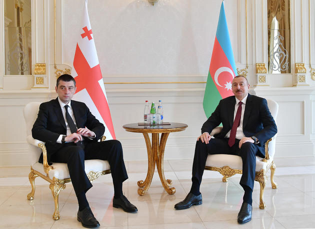 Ильхам Алиев провел переговоры с Георгием Гахария
