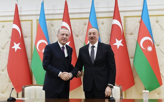 Эрдоган поздравил Алиева с 60-летием