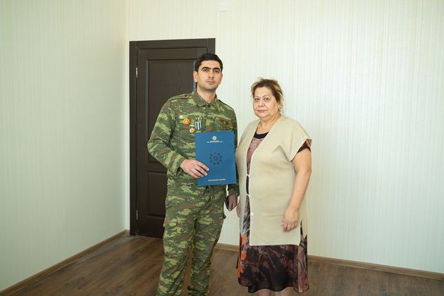 В Баку получили квартиры еще 50 семей шехидов и инвалидов Отечественной войны Азербайджана