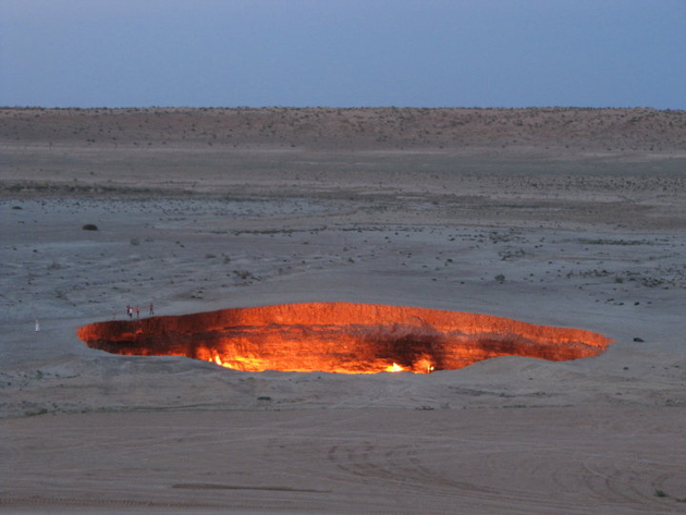 "Врата ада" потушат в Туркменистане