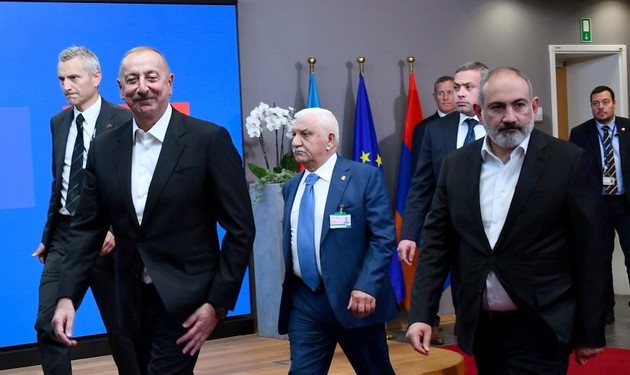 Президент Азербайджана и премьер-министр Армении