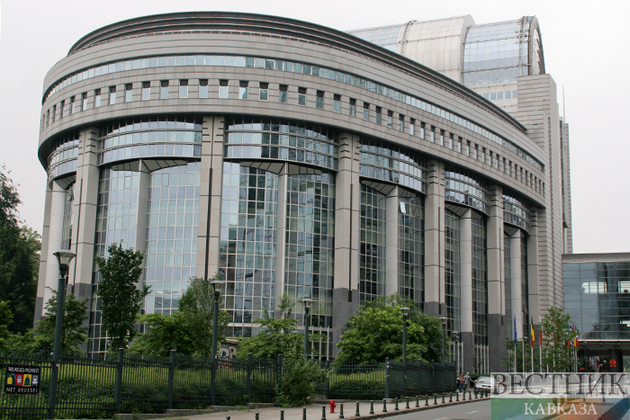 Европарламент призвал к санкциям против Азербайджана