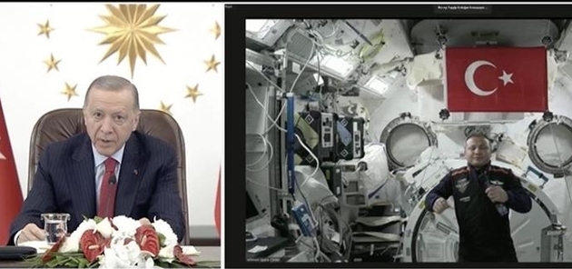 Эрдоган побеседовал с первым турецким астронавтом 