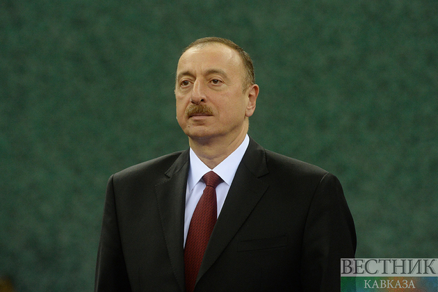 Ильхам Алиев принял участие в церемониальной закладке фундамента "Баку Белый город"