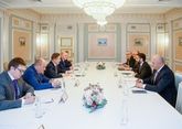 Газпром и SOCAR: Миллер и Наджаф встретились на ПМЭФ-2023