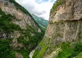Мужчина упал в 60-метровое ущелье и выжил в Кабардино-Балкарии