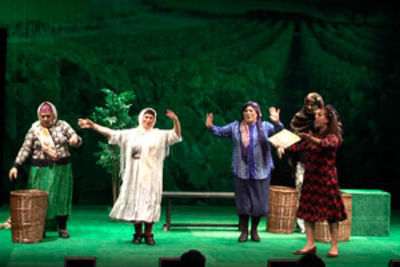 В Москве отметили Пурим гастролями горско-еврейского театра 