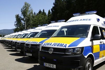 Микроавтобус сорвался в пропасть в Грузии, погибли пять человек
