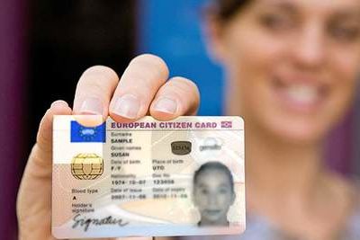 Великобритания закроет страну для туристов с ID-картами - СМИ