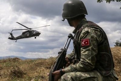 Турецкие военные нейтрализовали четырех террористов на юго-востоке страны