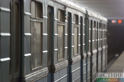 Оппозиционеры заблокировали движение поездов в метро в Ереване