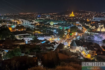 Жители и гости Тбилиси попрощались с августом