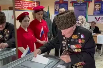 Столетний миллионер проголосовал в Дагестане