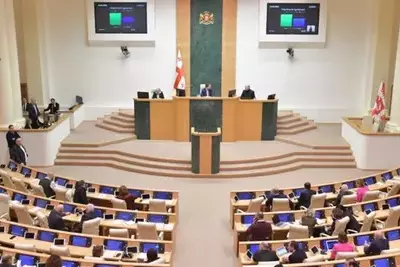 Еврокомиссия призвала Грузию отказаться от закона об иноагентах
