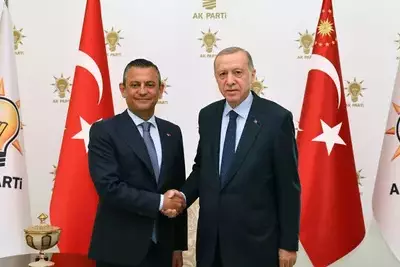 Эрдоган впервые за 8 лет встретился с лидером оппозиционной партии